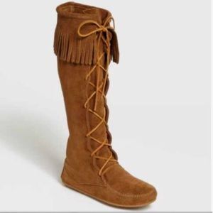 VINTAGE lace up moccasins